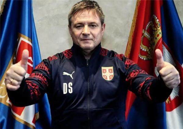 华体会官网APP-斯托率队击败C罗压哨进世界杯 4年前表态愿带国足